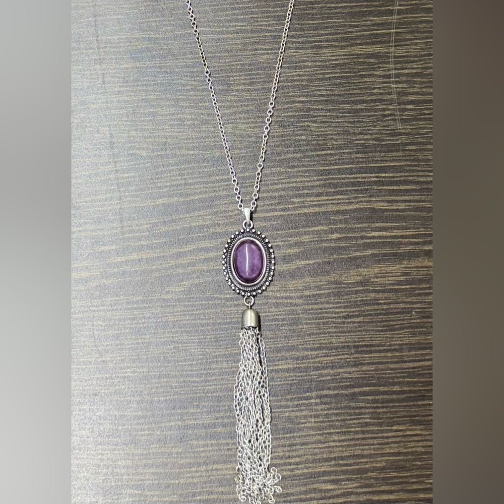 Chic Silver and Purple Pendant Necklace